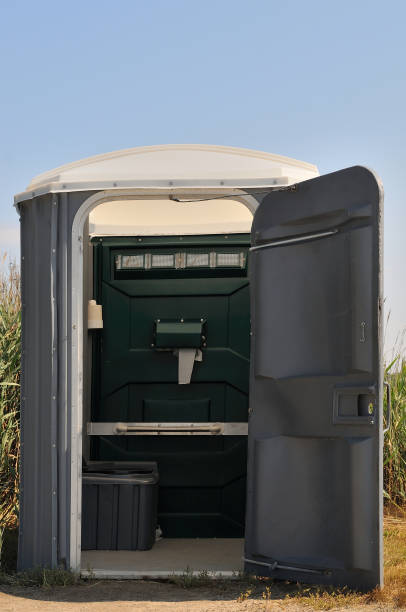 Best Porta potty rental near me  in Walterboro, SC